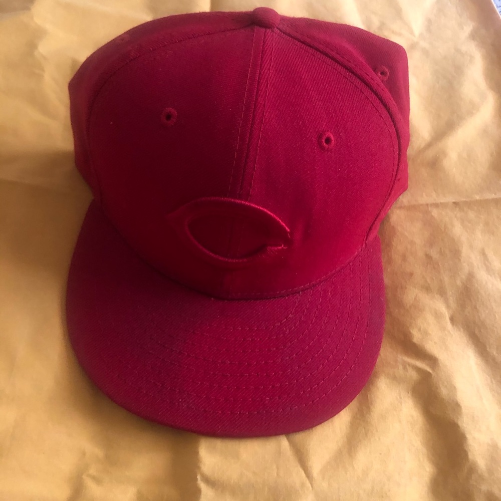 New era Hat good condition size 7/3/8